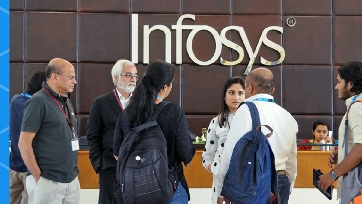 இன்போசிஸ் அறிவிப்பால் ஐடி ஊழியர்கள் ஆனந்த கண்ணீர்.. இனி ராஜயோகம் தான்.. CEO சொன்ன குட்நியூஸ்!