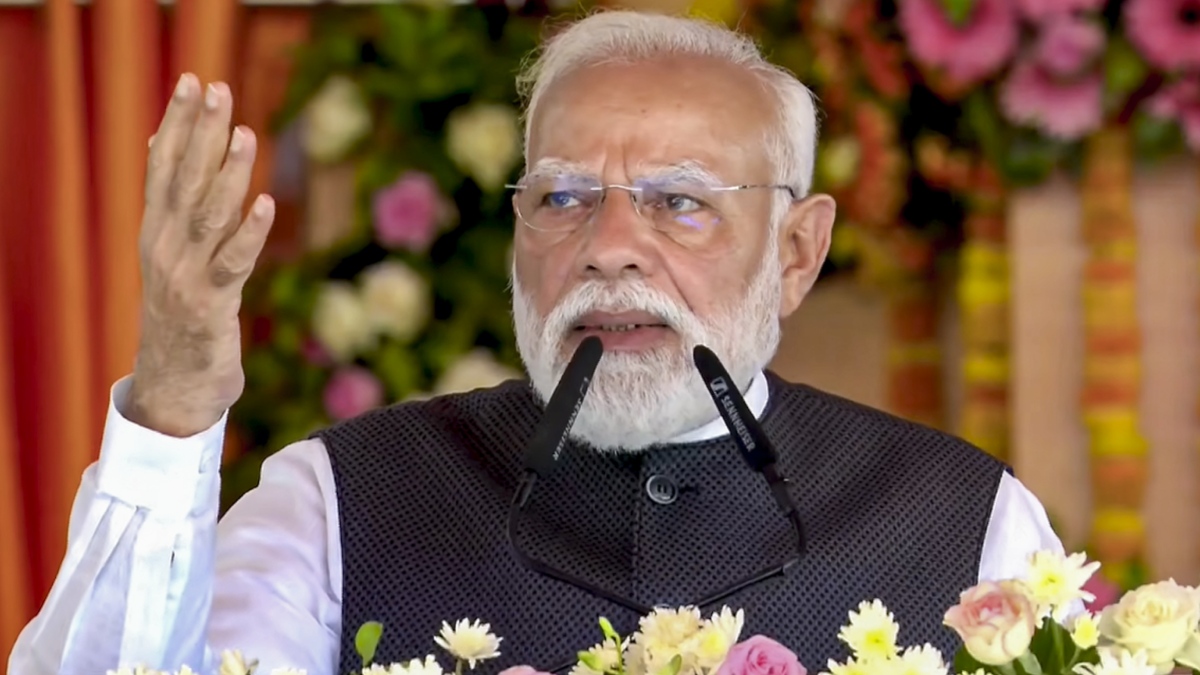 "வளர்ச்சிக்கு எதிரானவர்கள்.." உ.பி.-இல் நின்றபடி திமுக மீது பாய்ந்த பிரதமர் மோடி! கடும் தாக்கு