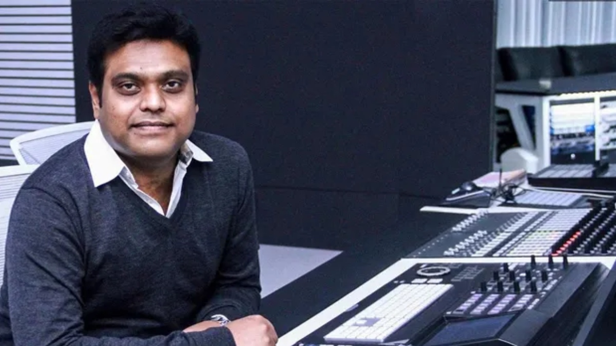 சென்னையில் ஐடி ஊழியரை கடித்து குதறிய  ஹாரிஸ் ஜெயராஜின் வளர்ப்பு நாய்.. பாய்ந்தது வழக்கு