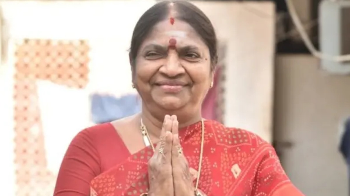 போலீசாரை அசிங்கமாக திட்டி தாக்குதல்..? அதிமுக முன்னாள் அமைச்சர் வளர்மதியின் கணவர் மீது வழக்கு