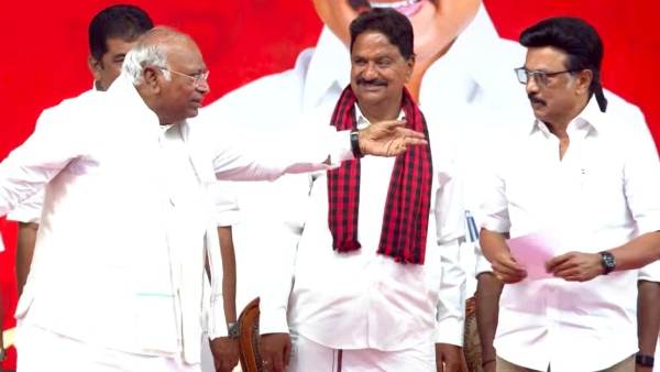 mallikarjun-kharge-left-midway-during-mk-stalins-public-meeting-in-hosur