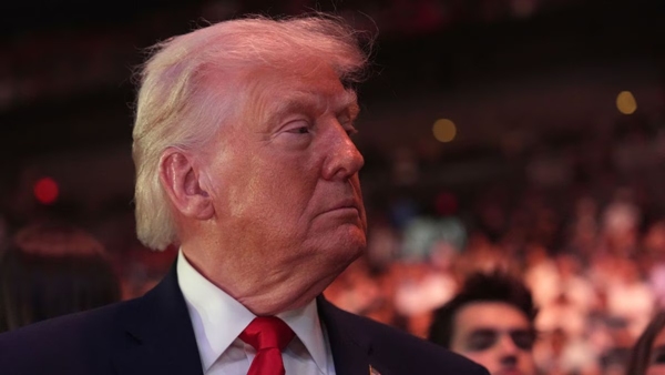 UK Snubs Trump Refuses to Join US Blockade of Strait of Hormuz Amid Iran War