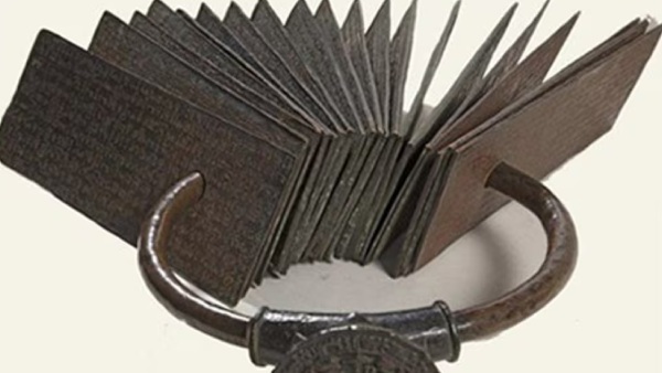Netherlands Returns 11th-Century Chola-Era Copper Plates to India During PM Modi s Visit Netherlands Returns 11th-Century Chola-Era Copper Plates to India During PM Modi s Visit