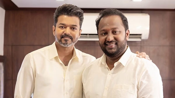 Netizens React to an Old Photo of Jagadeesh Palanisamy and Udhayanidhi Stalin Together