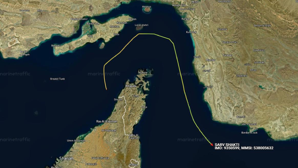 India-Linked LPG Vessel Sarv Shakti Navigates Hormuz Despite US Blockade