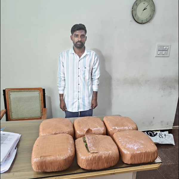 gold scam fraud case India real estate fraud investment scam treasure fraud shocking crime news