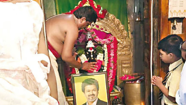 Hindu Munnani Urges CM Vijay to Stop TVK Cadres from Performing Rituals to His Photo in Temple