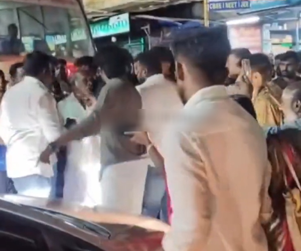 tenkasi bus tvk