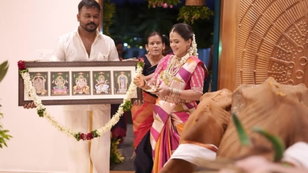 VJ Manimegalai Manimegalai Hussain