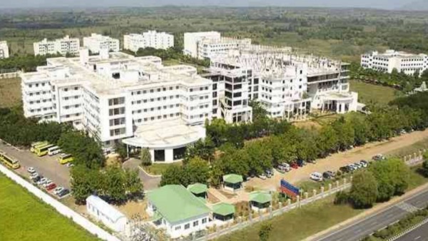 Prominent private colleges in TN transition to deemed university status Govt loses 700 MBBS seats Prominent private colleges in TN transition to deemed university status Govt loses 700 MBBS seats