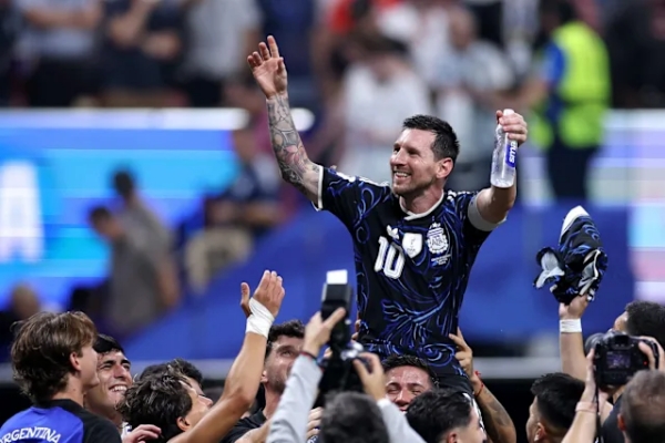 Lionel Messi Lionel Messi