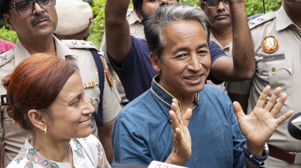 Sonam Wangchuk neet protest neet protest Dharmendra Pradhan Sonam Wangchuk neet protest neet protest Dharmendra Pradhan