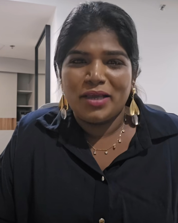 Aranthangi Nisha Vijay TV Tamil actress Tamil television Saudi Arabia Indians working abroad migrant workers overseas workers men s struggles family sacrifice expatriate workers Gulf workers emotional video viral video family support financial struggles Tamil entertainment news