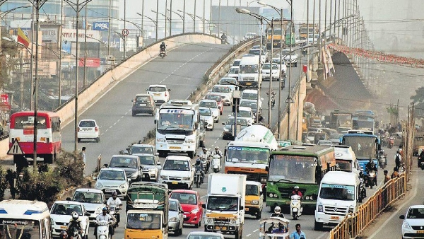 Bengaluru Traffic Police Impose Vehicle Restrictions on 5 Flyovers Elevated Corridors