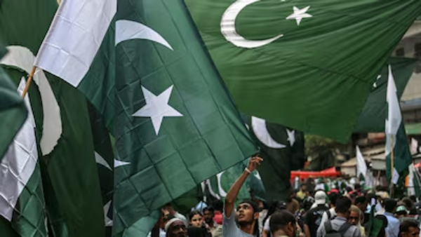 Pakistan Eyes Constitutional Reset for