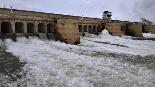Kabini Dam Releases 10000 Cusecs Cauvery River Bank Residents Advised to Stay Alert