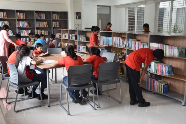 Dubai School