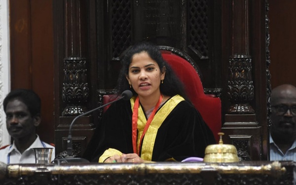 Mayor Priya Mayor Priya
