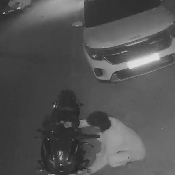 Tirunelveli Nellai Bike Theft CCTV Tirunelveli Nellai Bike Theft CCTV