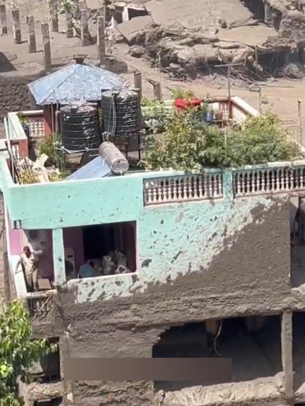 nepal flood building