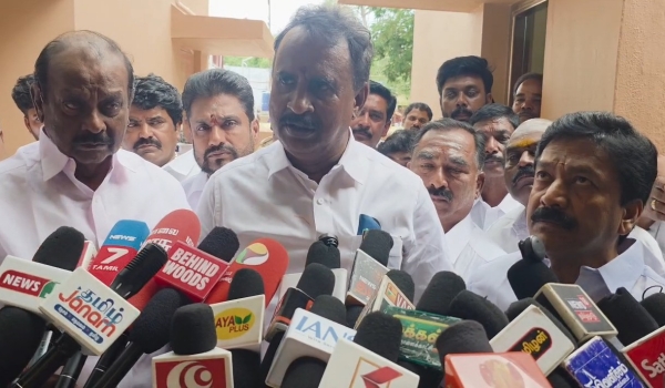 SP Velumani