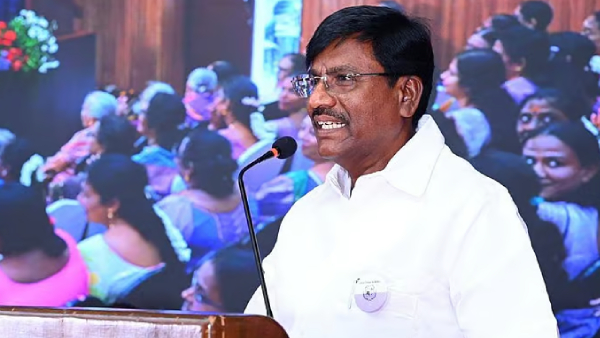 CM Vijay to Announce Key Scheme for Students in 10 Days Minister Viswanathan