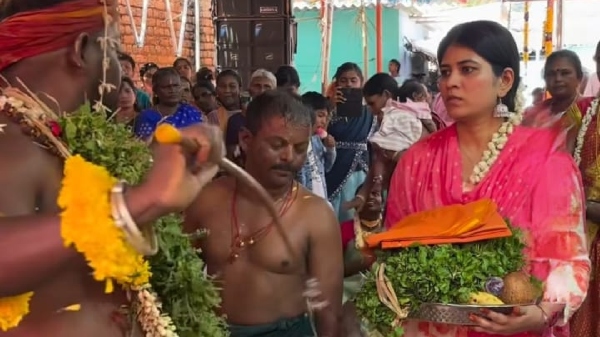 VJ Deepika Serial Actress vijay tv VJ Deepika Serial Actress vijay tv