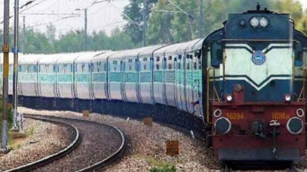 Nellai - Tiruchendur train Nellai Tiruchendur Southern Railway