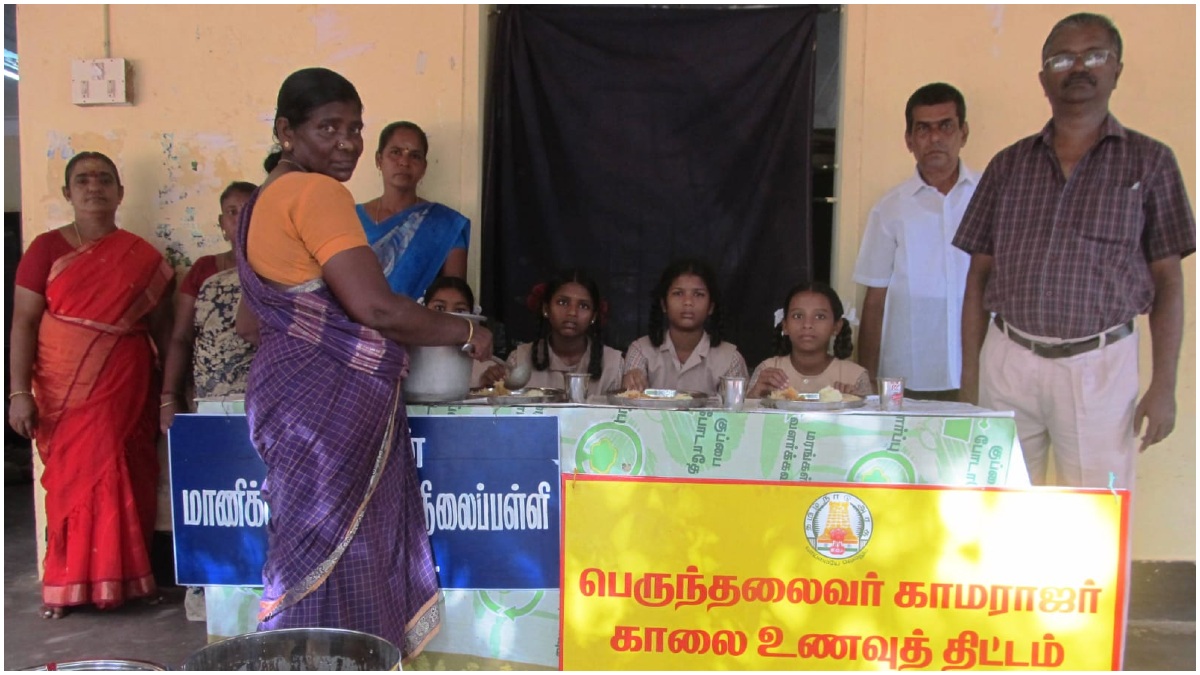 8ம் வகுப்பு வரை காலை உணவுத் திட்டம் விரிவாக்கம்.. தமிழக அரசுக்கு நன்றி சொன்ன தேவகோட்டை மாணவர்கள்!