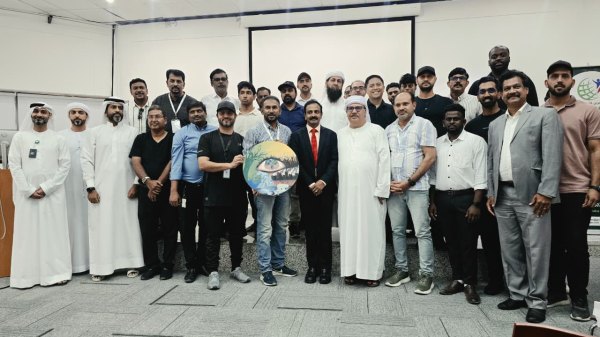 Dubai Green Globe Hosts Dubai Green Globe Hosts