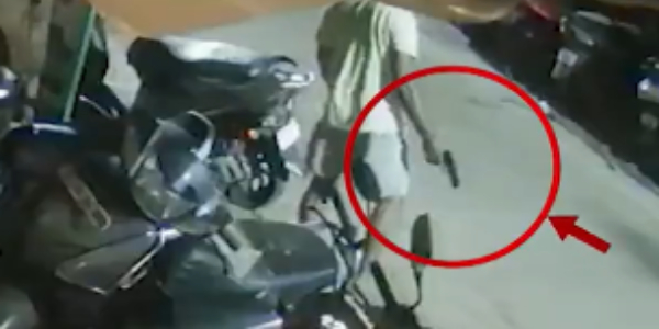 Chennai Shocker Drunk Man Shoots Another Person in Thiruvottiyur Video Surfaces Chennai Shocker Drunk Man Shoots Another Person in Thiruvottiyur Video Surfaces