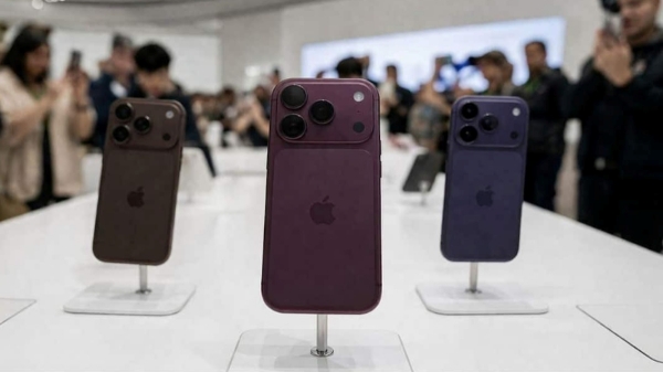 iPhone india Dubai