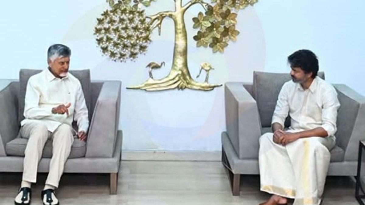 ஆந்திர முதல்வர் சந்திரபாபு நாயுடுவுடன் விஜய் சந்திப்பு! வீட்டில் நடந்த  மீட்டிங்.. ஆலோசித்தது என்ன?