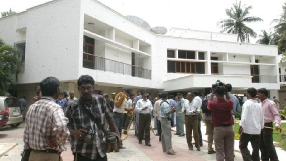 ஆதாரங்கள்