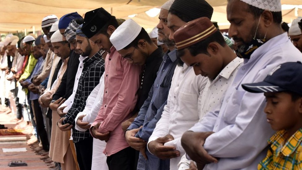 சிறப்பு தொழுகை 