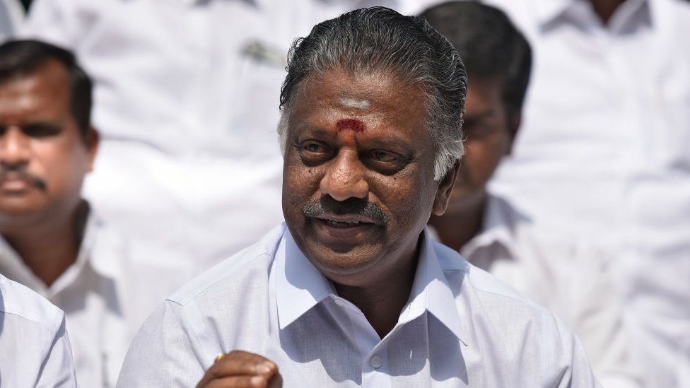  குழம்பிய குட்டை 
