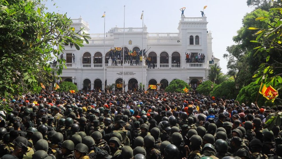 அதிபர் மாளிகை 