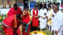 మూసీ తీరాన ఆధ్యాత్మిక వైభవం.. 700 కోట్లతో భారీ ఆలయాల ప్రాజెక్ట్.. సీఎం శంకుస్థాపన 