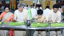 తిరుమలలో చంద్రబాబు కుటుంబం- క్యూలైన్ ద్వారా దర్శనం, భక్తులతో కలిసి అన్నప్రసాదం