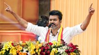 విజయ్ సంచలనం.. టీవీకే అభ్యర్థుల ఫుల్ జాబితా విడుదల..
