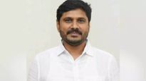 వైసీపీ ప్రధాన కార్యదర్శి మళ్లీ అరెస్ట్
