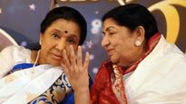 ఆశాభోస్లే - లతా మంగేష్కర్.. అక్క చెల్లెల మధ్య అసలు గొడవేంటి ???