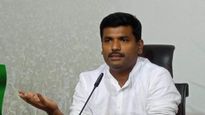 వైసీపీ మాజీ మంత్రికి భారీ షాక్- ఆరు నెలల జైలుశిక్ష..!