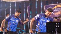 'ధురందర్’ స్టెప్పుతో సూర్యకుమార్ యాదవ్ రచ్చ! (వీడియో) 