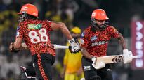 IPL 2026: డేంజర్ జోన్ లో ఆ రెండు జట్లు, ప్లే ఆఫ్స్ చేరాలంటే - ఈ టీంలకే ఛాన్స్..!!