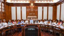 కేబినెట్ ప్రక్షాళన లో కొత్త ఫార్ములా, వీరు అవుట్ - కొత్త గవర్నర్లుగా.. కీలక శాఖలు వీరికే..!!