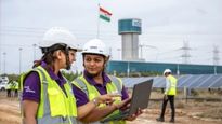 హరిత విద్యుత్ విప్లవం: 20 GW మైలురాయిని దాటి చరిత్ర సృష్టించిన అదానీ గ్రీన్ ఎనర్జీ!