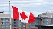 Canada: వర్క్ పర్మిట్లపై కఠిన నిబంధనలు. భారతీయ విద్యార్థులకు బిగ్ షాక్..