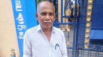 25 ఏళ్ల తర్వాత అప్పు తీర్చేందుకు.. కేరళ నుంచి తెలంగాణకు.. ఈయన మామూలు వ్యక్తి కాదు..! 