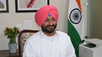 కేంద్ర మంత్రి రాజీనామా! ఢిల్లీ పీఠం వీడి..
